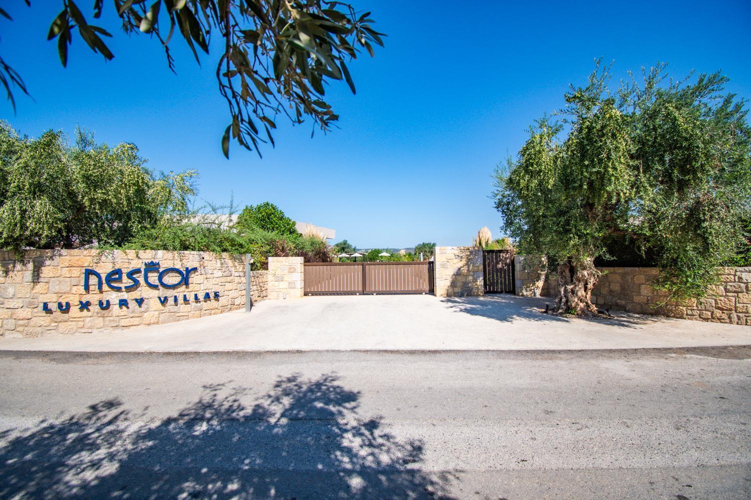 Nestor Luxury Villas Romanos  외부 사진