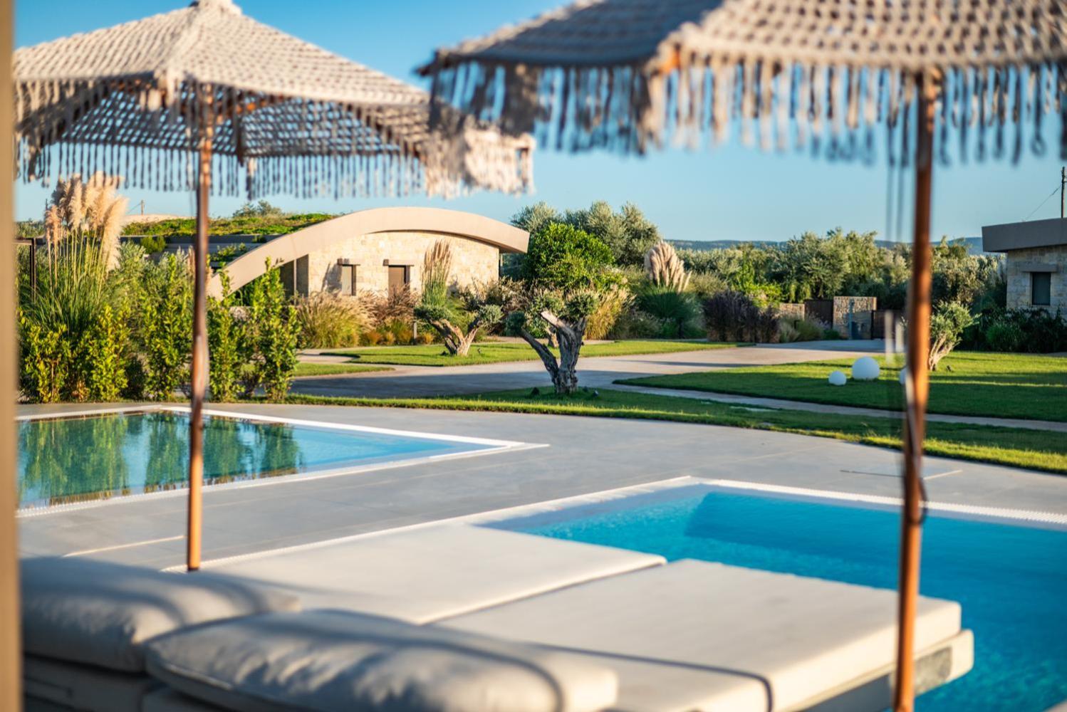 Nestor Luxury Villas Romanos  외부 사진