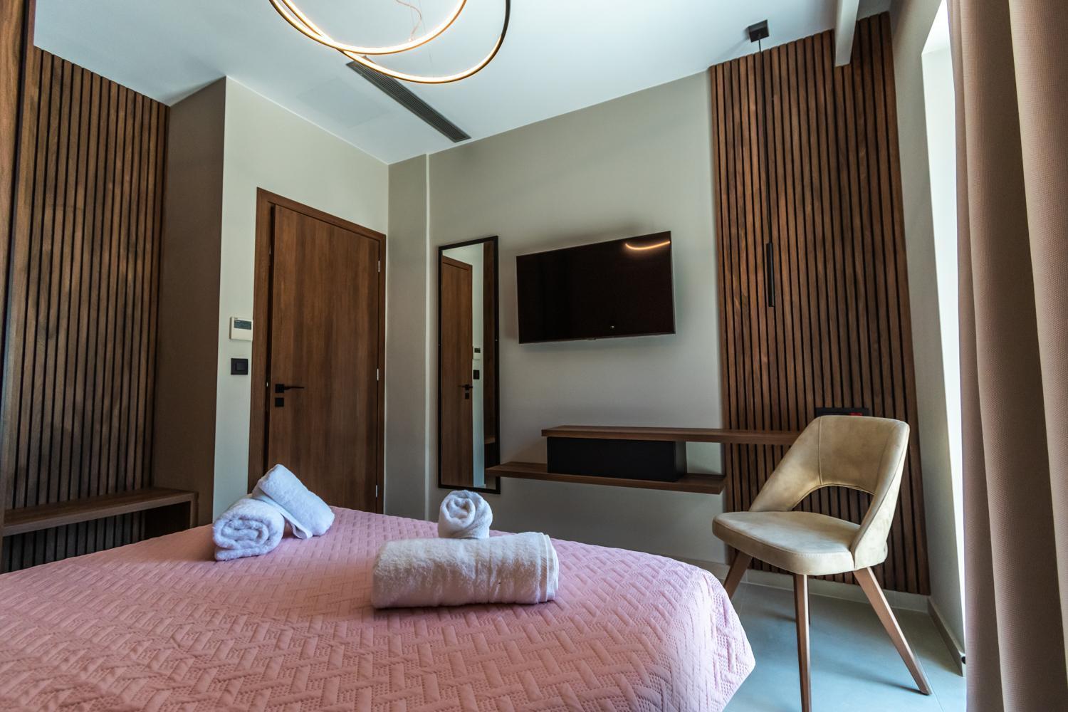 Nestor Luxury Villas Romanos  객실 사진